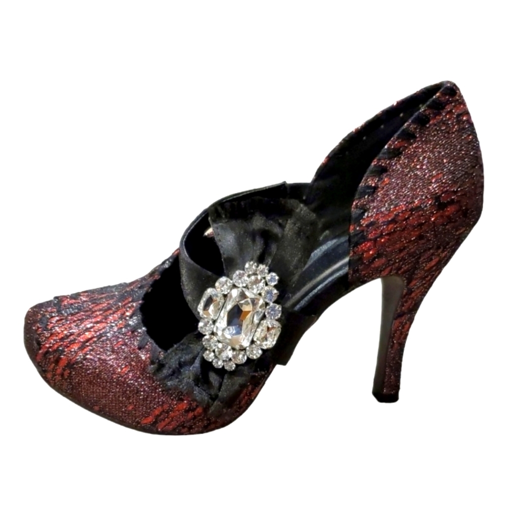 Red & Black Lace BKE sole Heels by Buckle